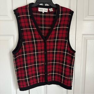 Vtg Baxter & Wells Sweater Vest Womens L Red Black Tartan Plaid Button Grandma